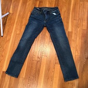 American eagle men’s denim jeans, slim straight extreme flex size 28x32